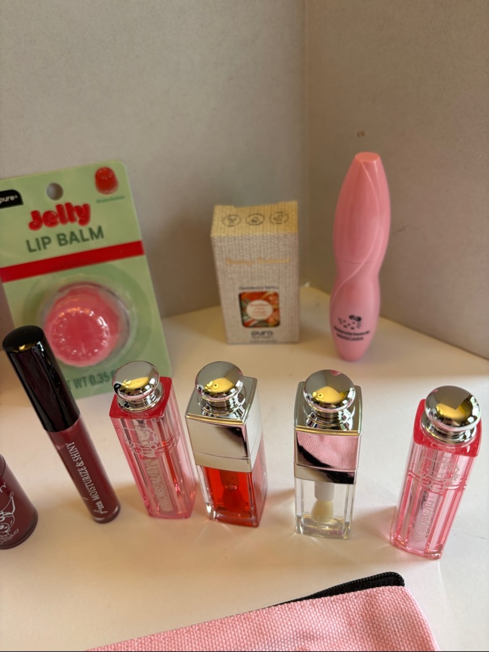 16 piece Pink Beauty Bundle - Picture 5 of 13